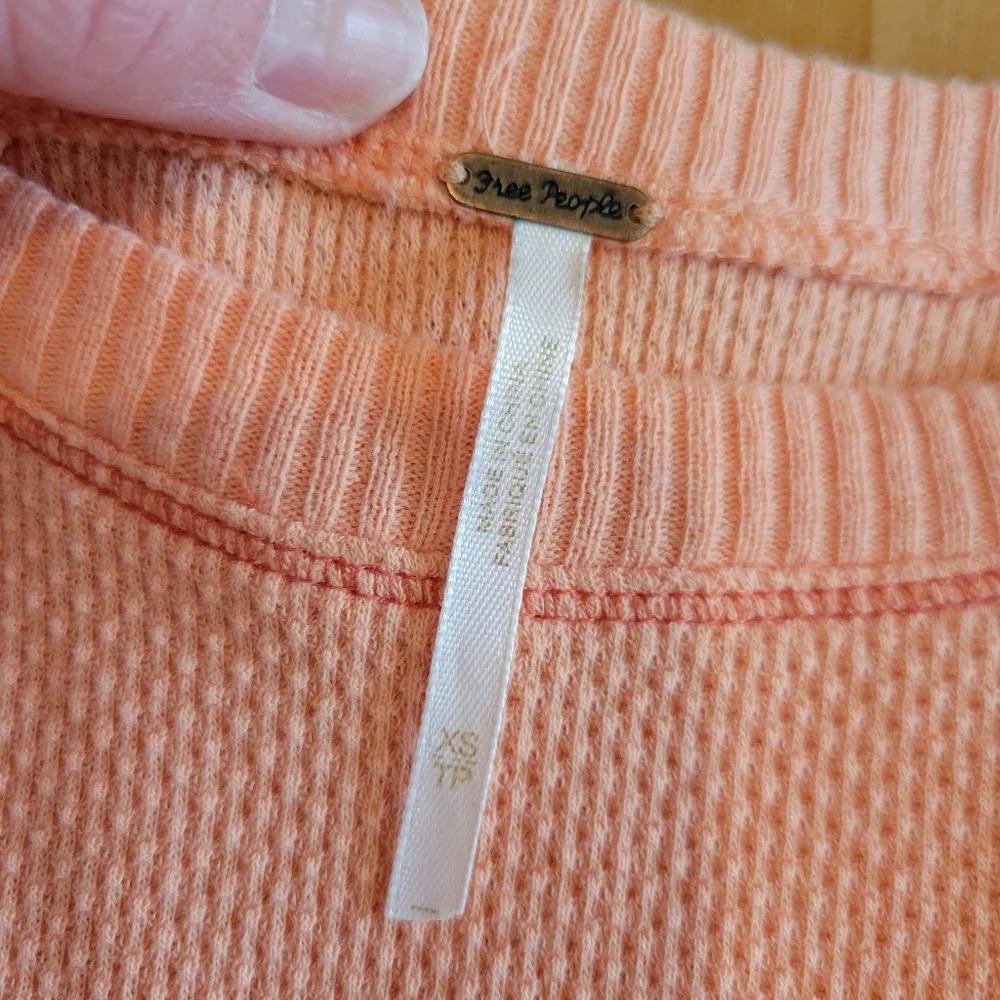Free People In The Mix Cuff Thermal Top Size XS